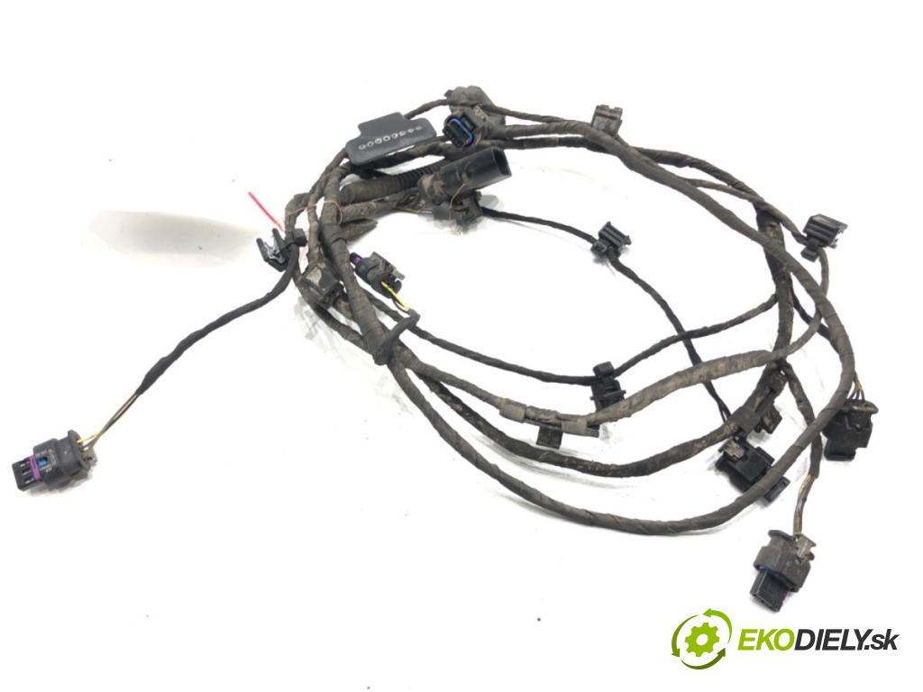 AUDI A6 C8 Kombi 2022 441 kW RS6 Mild Hybrid quattro 3996 Káblovačka PDC zad