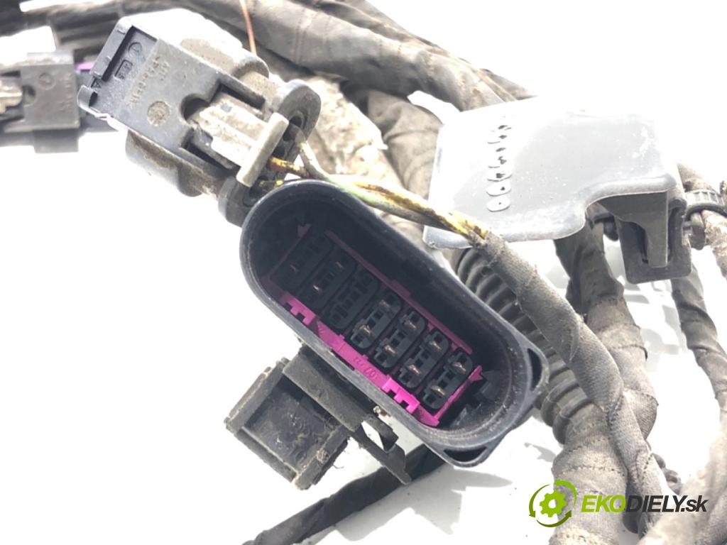 AUDI A6 C8 Kombi 2022 441 kW RS6 Mild Hybrid quattro 3996 Káblovačka PDC zad