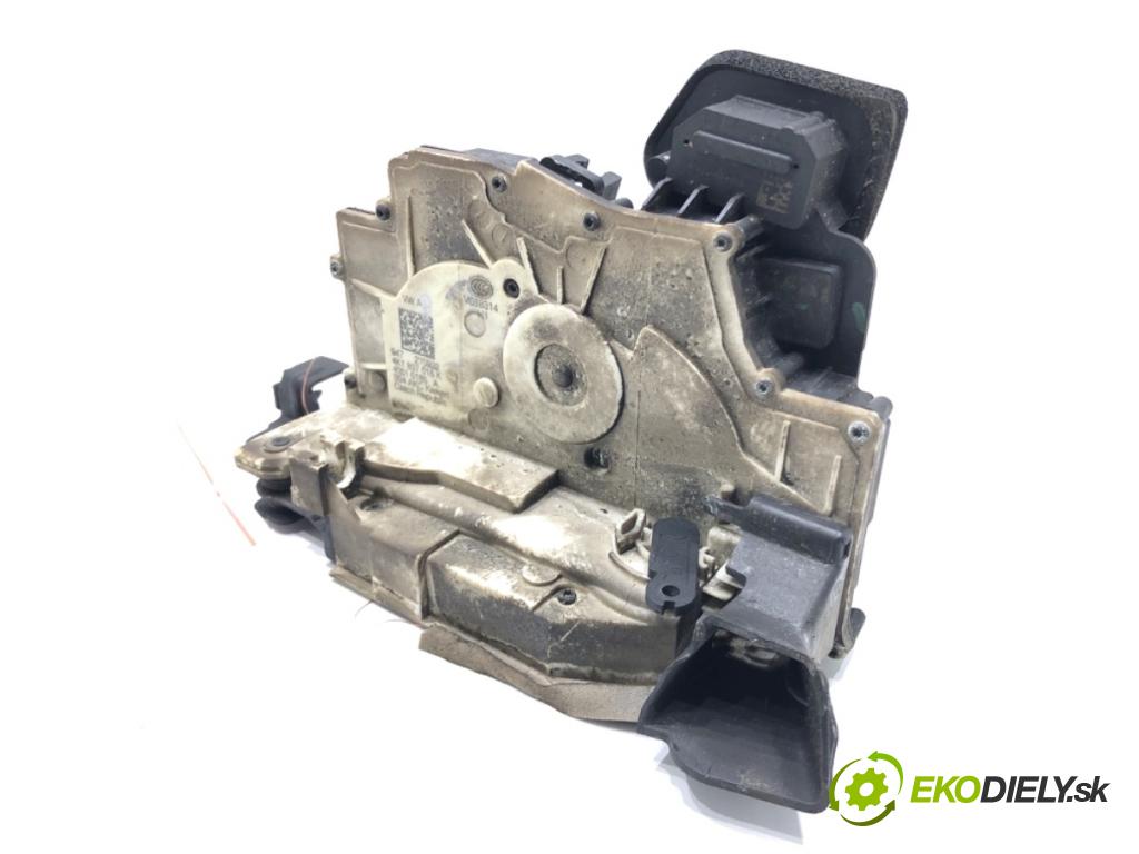 AUDI A6 C8 Kombi 2022 441 kW RS6 Mild Hybrid quattro 3996 zámok Dvere ľavy predný 4K1837015K