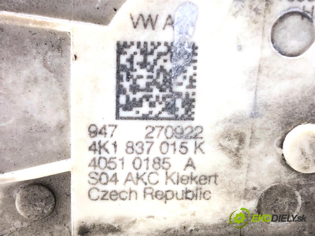 AUDI A6 C8 Kombi 2022 441 kW RS6 Mild Hybrid quattro 3996 zámok Dvere ľavy predný 4K1837015K