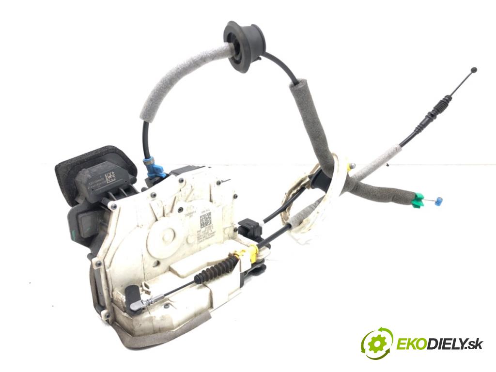 AUDI A6 C8 Kombi 2022 441 kW RS6 Mild Hybrid quattro 3996 zámok Dvere pravy predný 4K1837016K