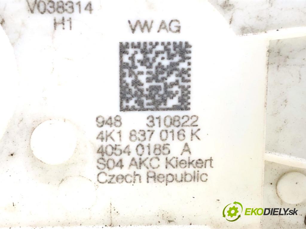 AUDI A6 C8 Kombi 2022 441 kW RS6 Mild Hybrid quattro 3996 zámok Dvere pravy predný 4K1837016K