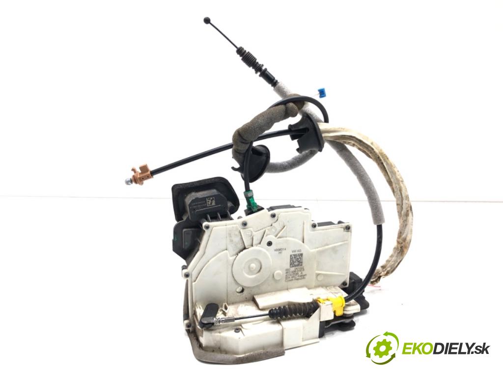 AUDI A6 C8 Kombi 2022 441 kW RS6 Mild Hybrid quattro 3996 zámok Dvere pravy zad 4K0839016R