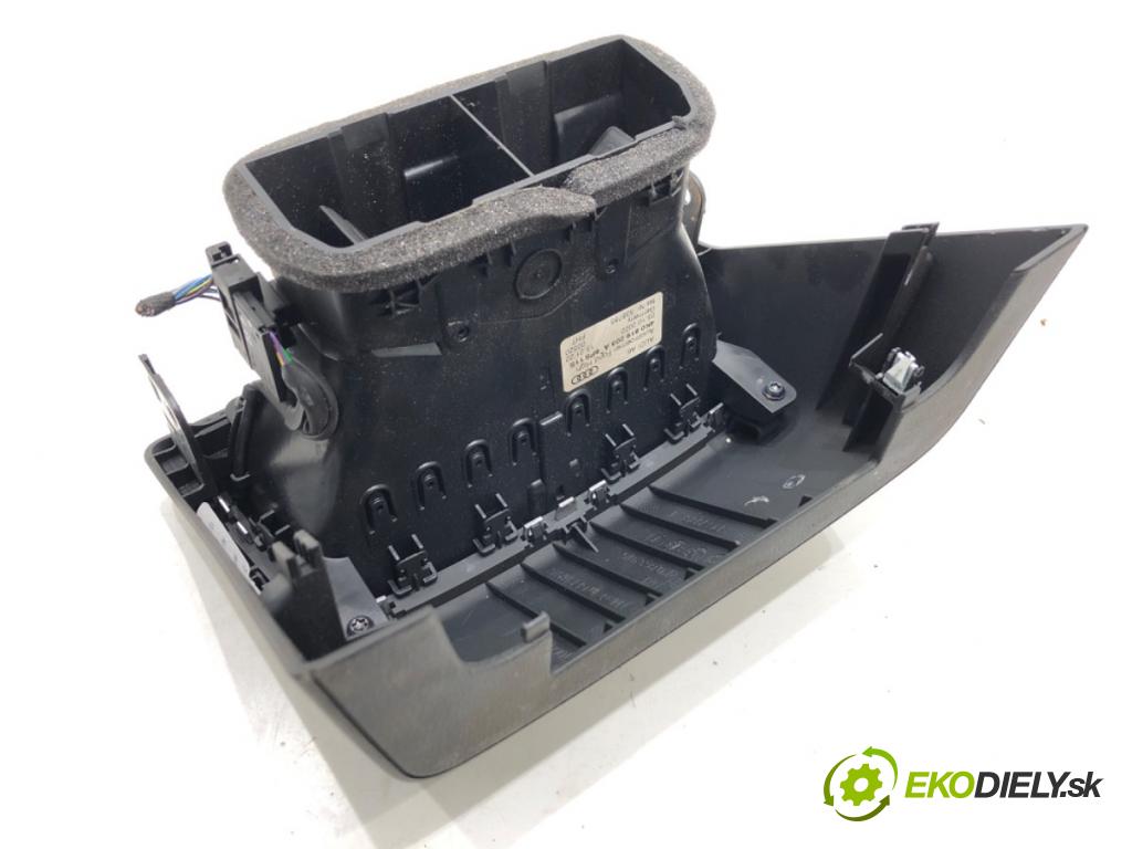 AUDI A6 C8 Kombi 2022 441 kW RS6 Mild Hybrid quattro 3996 mří topení zadní část 4K0819203A