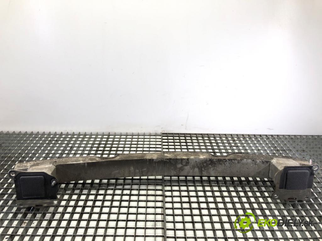 AUDI A6 C8 Kombi 2022 441 kW RS6 Mild Hybrid quattro 3996 výztuha nárazníka zadní část 4K0807309 (Zadní výztuha)