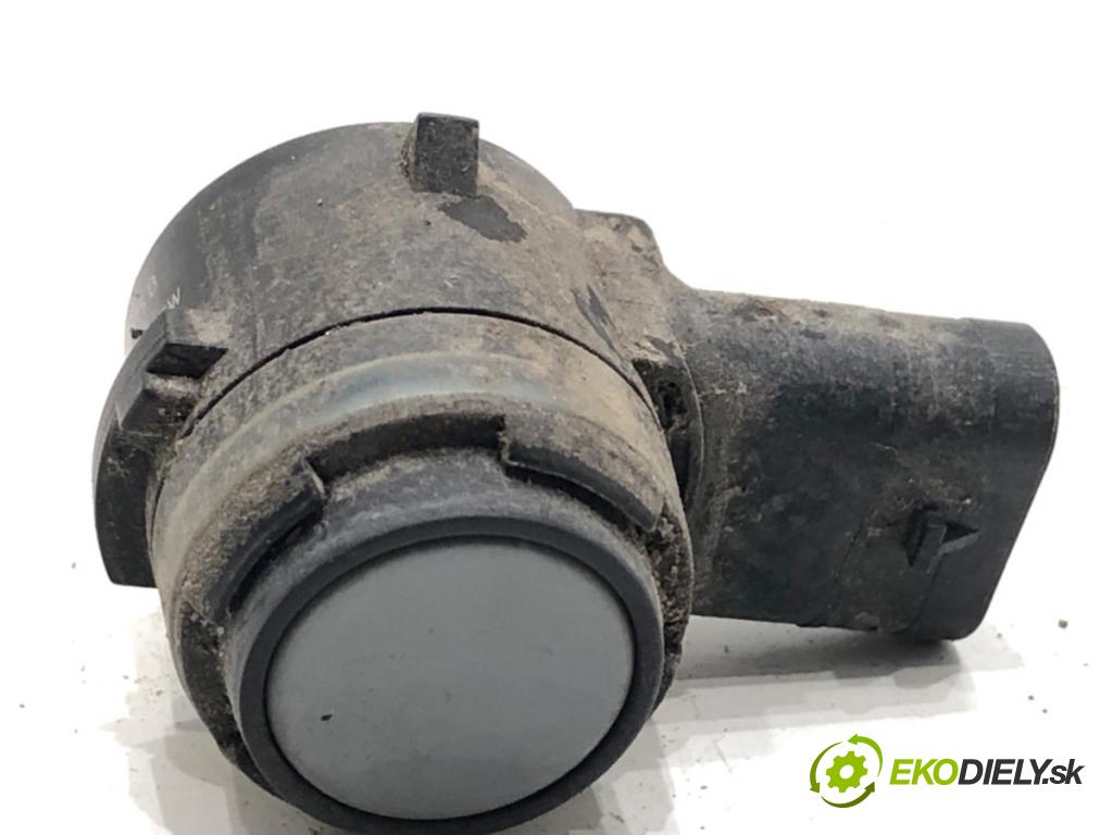 AUDI A6 C8 Kombi 2022 441 kW RS6 Mild Hybrid quattro 3996 snímač PDC 5Q1919275B