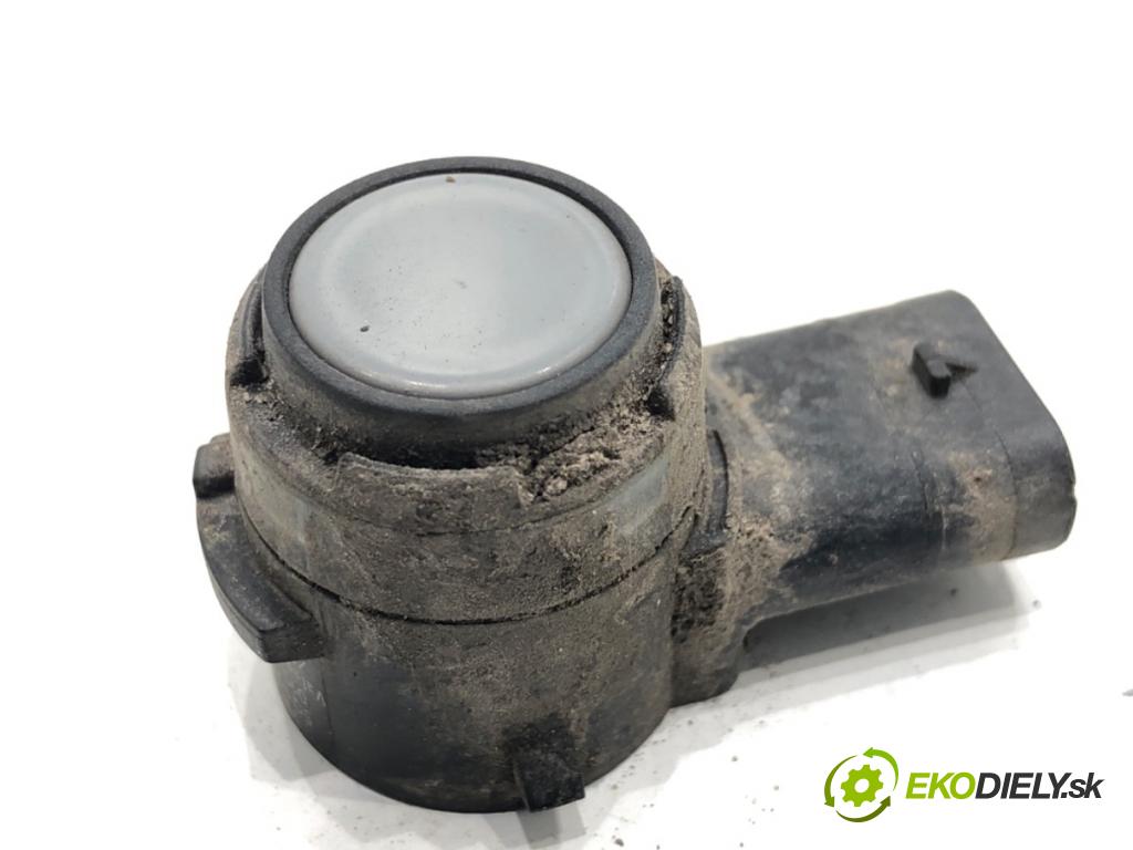 AUDI A6 C8 Kombi 2022 441 kW RS6 Mild Hybrid quattro 3996 snímač PDC 5Q1919275B