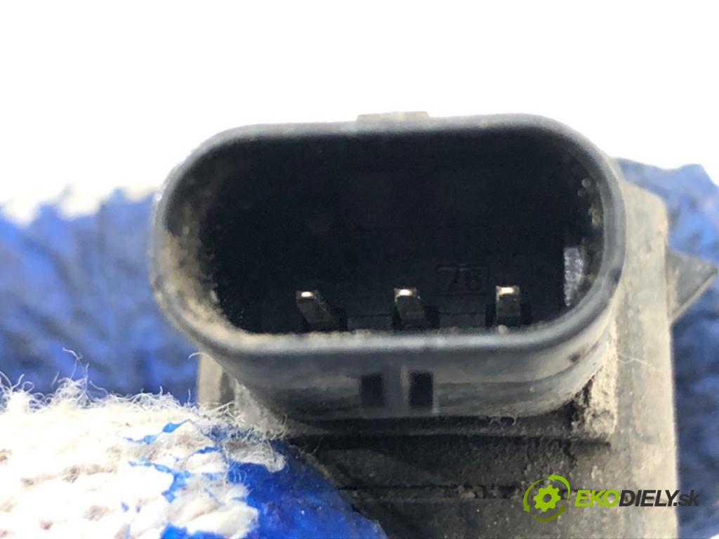 AUDI A6 C8 Kombi 2022 441 kW RS6 Mild Hybrid quattro 3996 snímač PDC 5Q1919275B