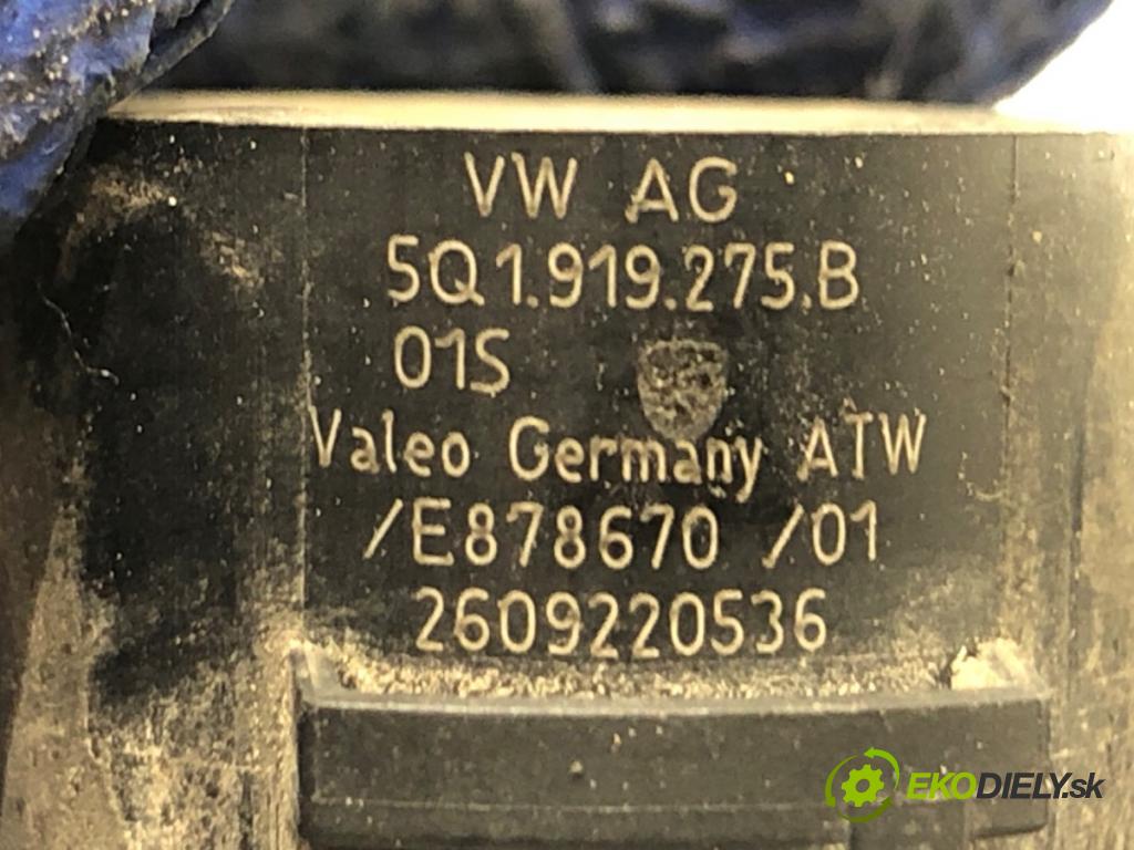 AUDI A6 C8 Kombi 2022 441 kW RS6 Mild Hybrid quattro 3996 snímač PDC 5Q1919275B