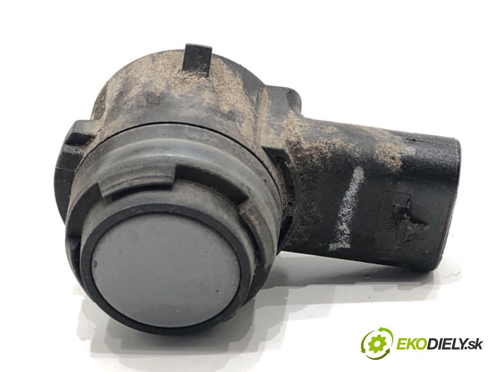 AUDI A6 C8 Kombi 2022 441 kW RS6 Mild Hybrid quattro 3996 snímač PDC 5Q1919275B