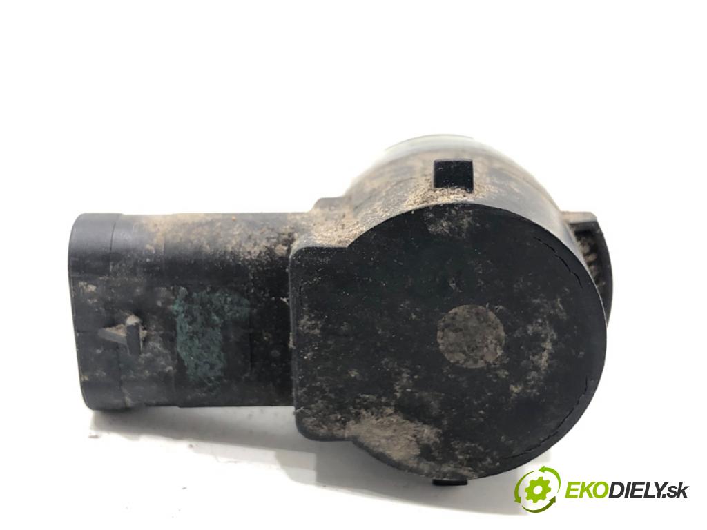 AUDI A6 C8 Kombi 2022 441 kW RS6 Mild Hybrid quattro 3996 snímač PDC 5Q1919275B