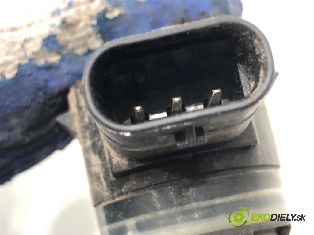 AUDI A6 C8 Kombi 2022 441 kW RS6 Mild Hybrid quattro 3996 snímač PDC 5Q1919275B