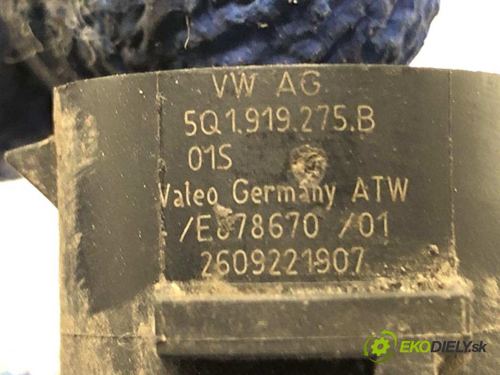 AUDI A6 C8 Kombi 2022 441 kW RS6 Mild Hybrid quattro 3996 snímač PDC 5Q1919275B