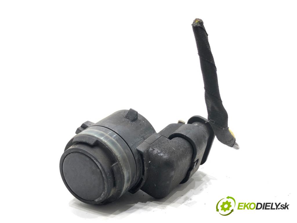 AUDI A6 C8 Kombi 2022 441 kW RS6 Mild Hybrid quattro 3996 snímač PDC 5Q1919275C