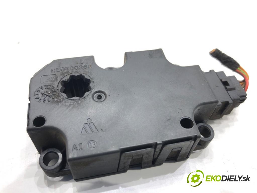 AUDI A6 C8 Kombi 2022 441 kW RS6 Mild Hybrid quattro 3996 Motor kúrenia 85E820511