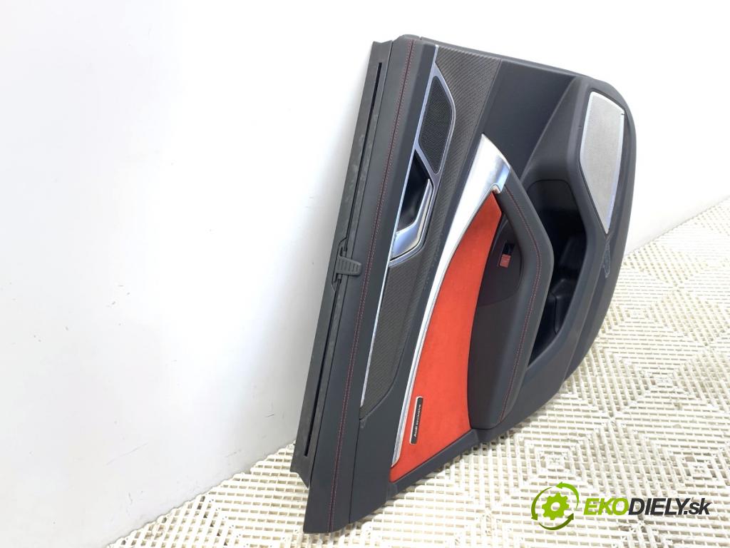 AUDI A6 C8 Kombi 2022 441 kW RS6 Mild Hybrid quattro 3996 ča dveře levý zadní část Roleta