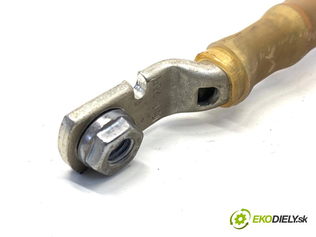 AUDI A6 C8 Kombi 2022 441 kW RS6 Mild Hybrid quattro 3996 Rúrka akumulátora 4K0971227A