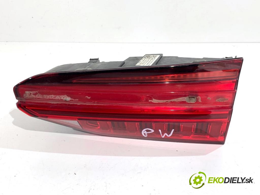 AUDI A6 C8 Kombi 2022 441 kW RS6 Mild Hybrid quattro 3996 Svetlo zad pravá vnútorná 4K5945094C (Kľučka dverí ostatné)