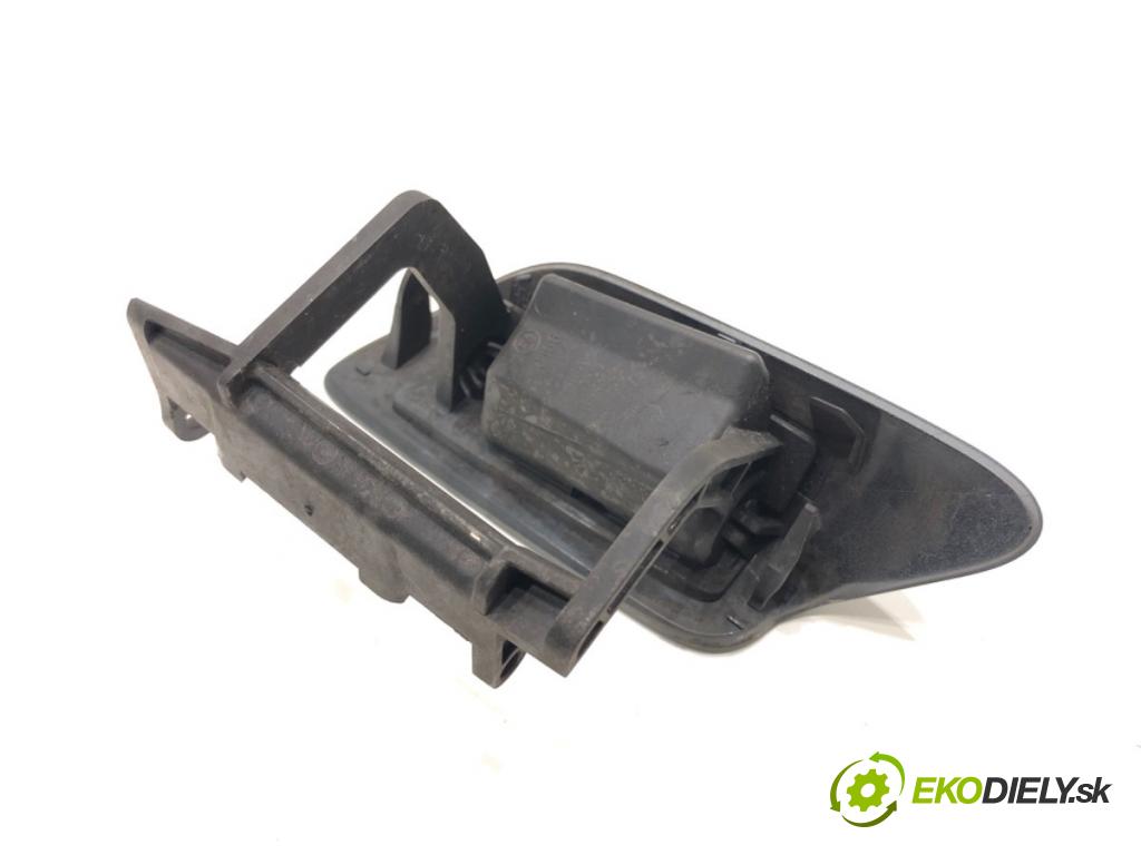 AUDI A6 C8 Kombi 2022 441 kW RS6 Mild Hybrid quattro 3996 Kryt ostrekovača svetla pravá 4K8955276B