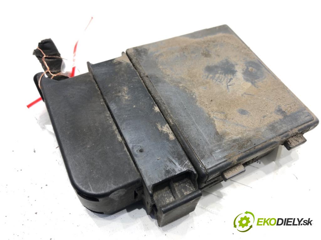 AUDI A6 C8 Kombi 2022 441 kW RS6 Mild Hybrid quattro 3996 modul pumpy paliva 4M4906121B