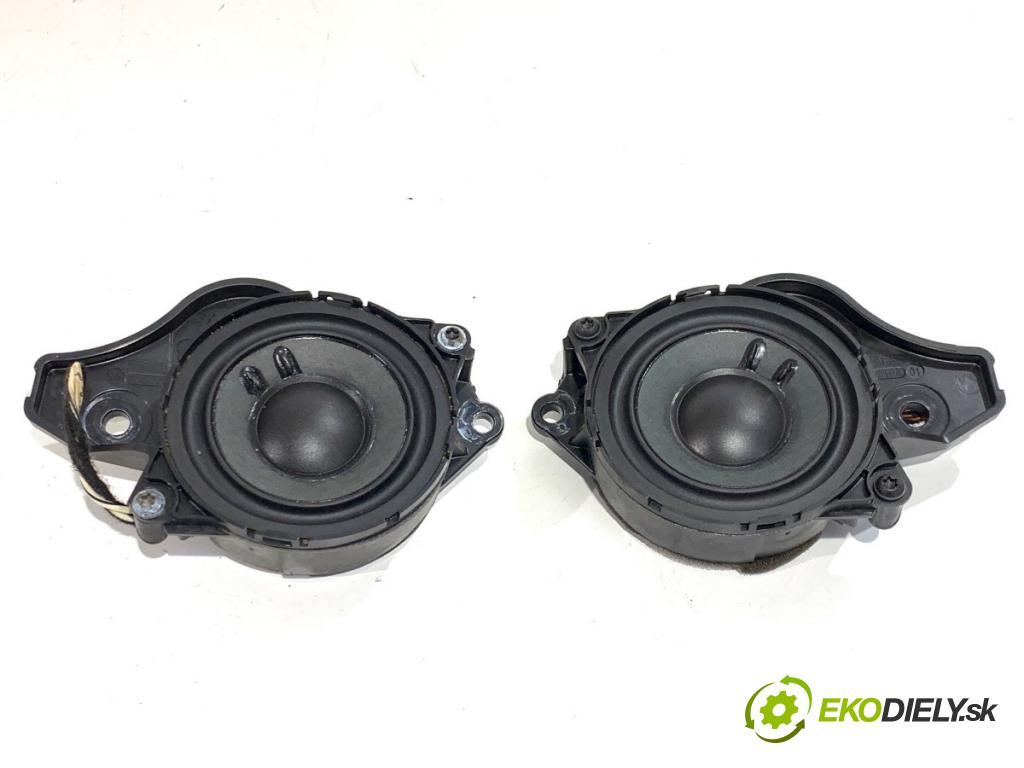 AUDI A6 C8 Kombi 2022 441 kW RS6 Mild Hybrid quattro 3996 reproduktory 4K9035826 4K0035710