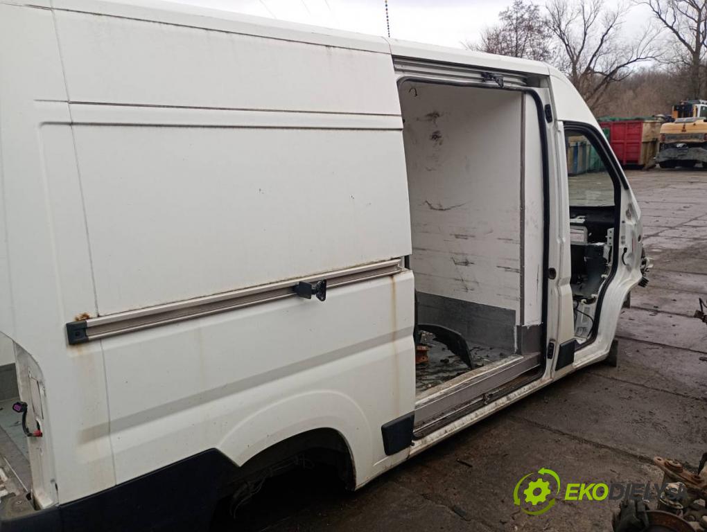 CITROEN JUMPER II Platforma / podwozie 2018 96 kW 2.0 BlueHDi 130 1997 karoséria ČTVRŤÁK: PODŁUŻNICA ľavy pravy strecha