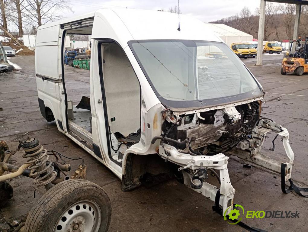 CITROEN JUMPER II Platforma / podwozie 2018 96 kW 2.0 BlueHDi 130 1997 karoséria ČTVRŤÁK: PODŁUŻNICA ľavy pravy strecha