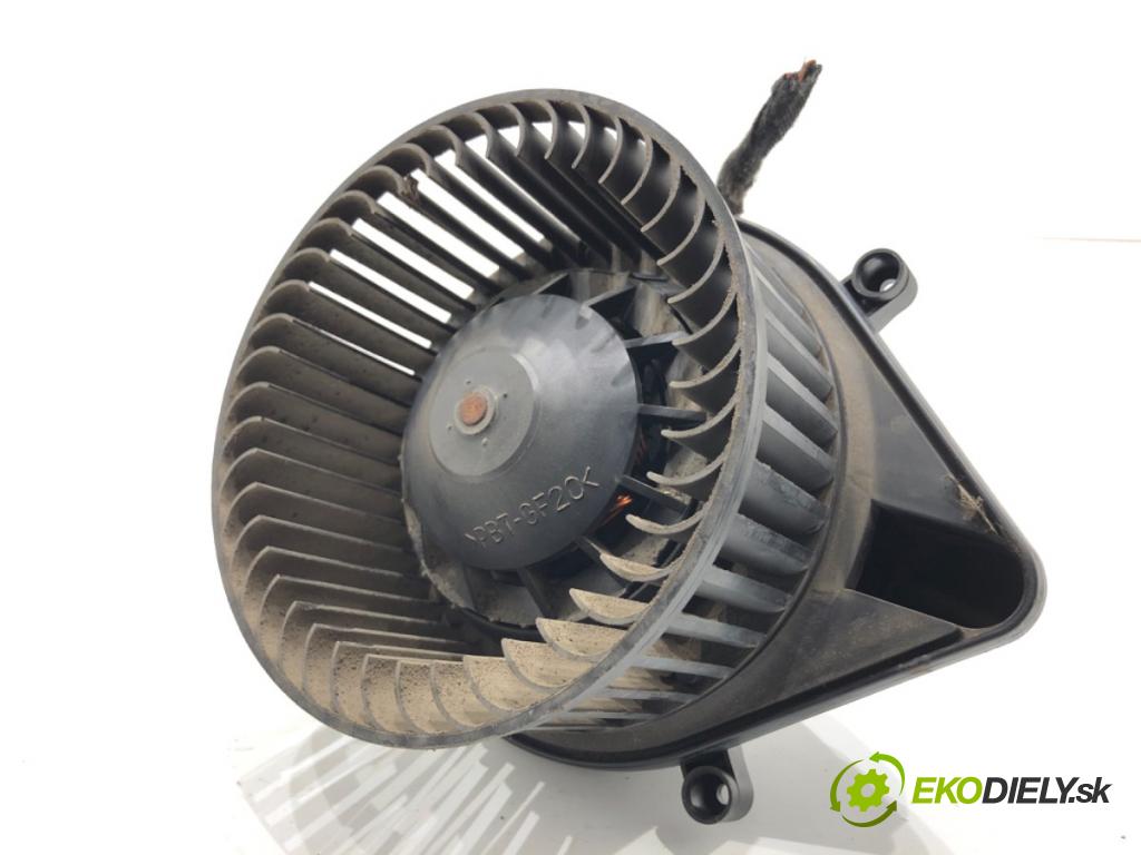 AUDI A4 B6 sedan 2000 96 kW 2.0 1984 ventilátor kúrenia 8E1820021