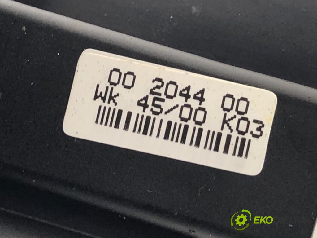 AUDI A4 B6 sedan 2000 96 kW 2.0 1984 Krúžok, slimák airbag 8E0953541C (Airbag)