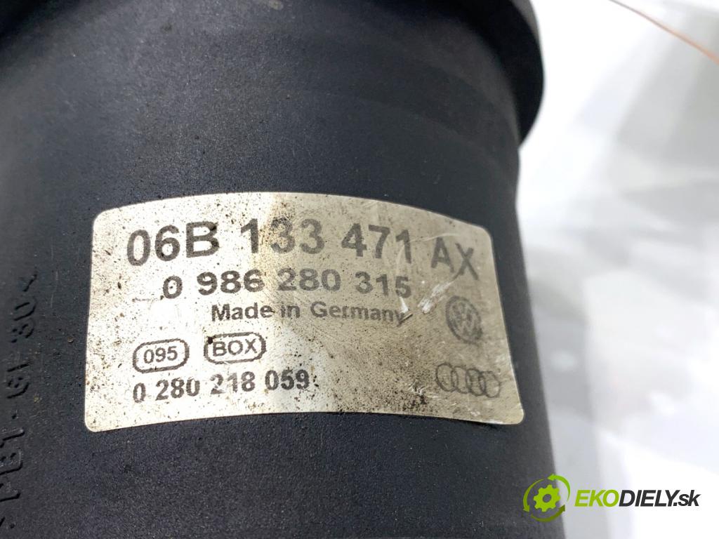 AUDI A4 B6 sedan 2000 96 kW 2.0 1984 Váha vzduchu 06B133471A 0280218058 (Váha vzduchu)