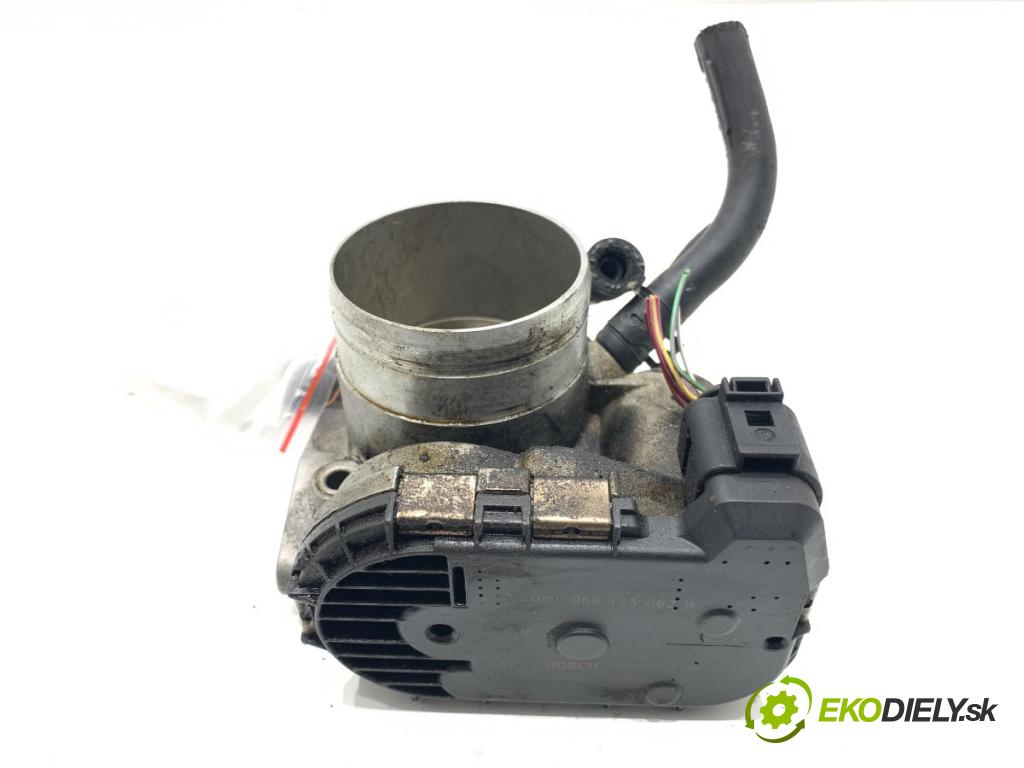 AUDI A4 B6 sedan 2000 96 kW 2.0 1984 Škrtiaca klapka 06B133062H (Škrtiaca klapka)