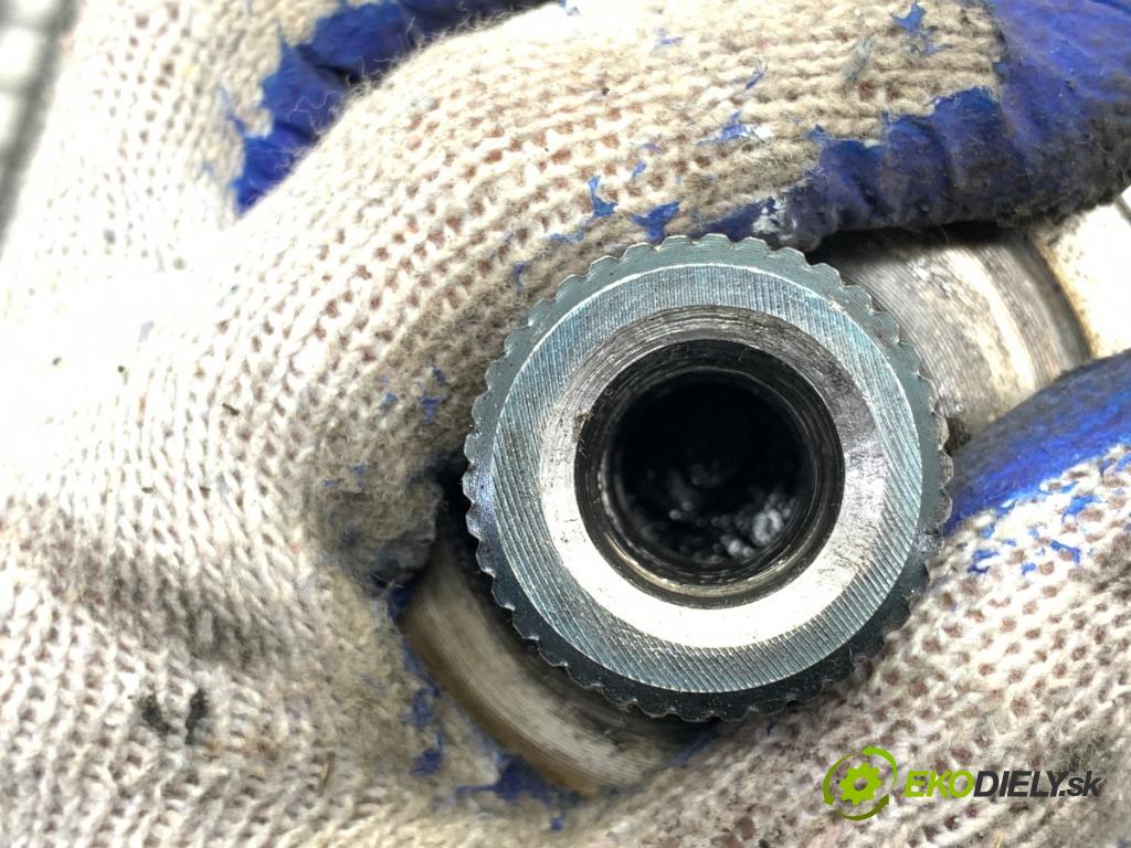 AUDI A4 B6 sedan 2000 96 kW 2.0 1984 Poloos ľavy predný 8E0407271AF