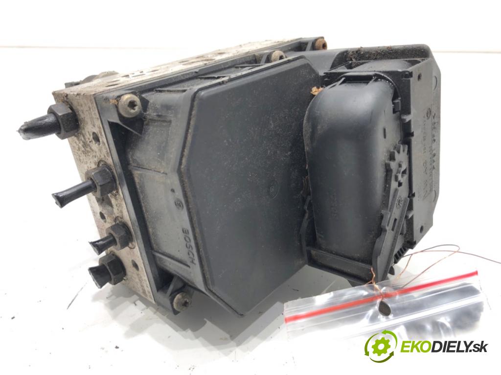 AUDI A4 B6 sedan 2000 96 kW 2.0 1984 pumpa ABS 0265225048 (Pumpa ABS)