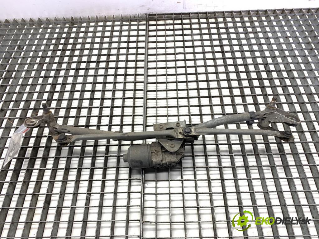 AUDI A4 B6 sedan 2000 96 kW 2.0 1984 mechanismus stěračů přední část 8E1955119 (Motorek stěračů přední)