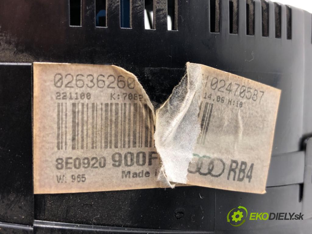 AUDI A4 B6 sedan 2000 96 kW 2.0 1984 Prístrojovka 8E0920900F (Prístrojová doska)