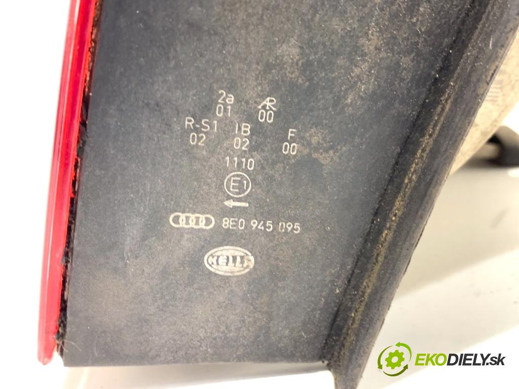 AUDI A4 B6 sedan 2000 96 kW 2.0 1984 Svetlo ľavy zad 8E0945095