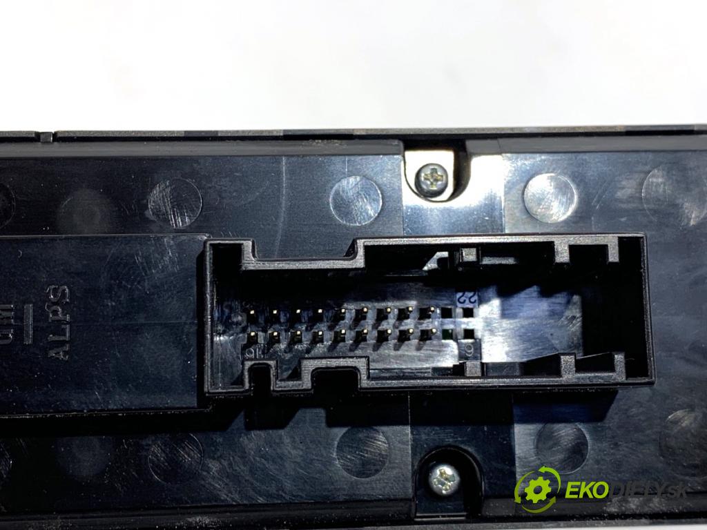 OPEL ASTRA H Kombi 2006 74 kW 1.9 CDTI (L35) 1910 Prepínač okien 13228699 (Prepínacie páčky pod volantom)