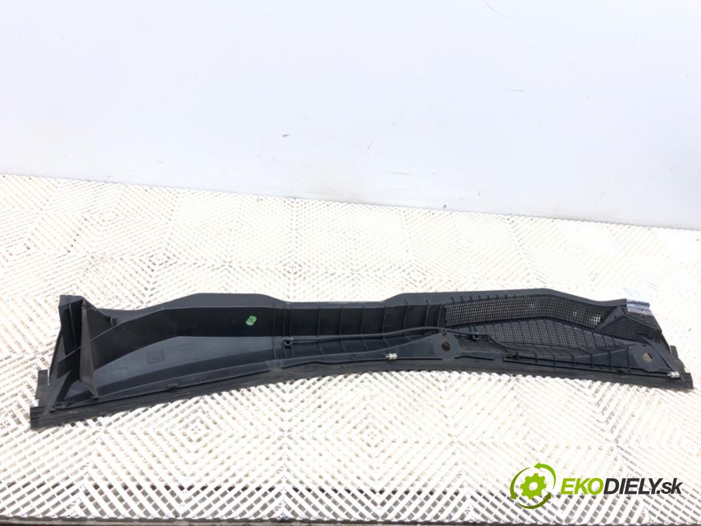 OPEL ASTRA H Kombi 2006 74 kW 1.9 CDTI (L35) 1910 Torpédo, plast pod čelné okno 24463382 (Torpédo (plast pod čelným sklom))