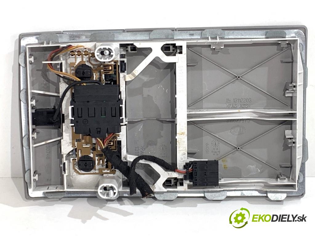 OPEL ASTRA H Kombi 2006 74 kW 1.9 CDTI (L35) 1910 světlo stropní 13112203