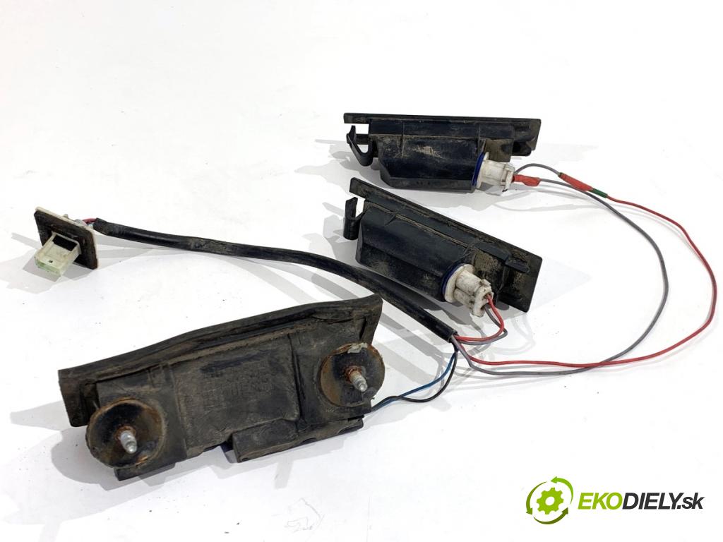 OPEL ASTRA H Kombi 2006 74 kW 1.9 CDTI (L35) 1910 klika dveří zadní část 461088395