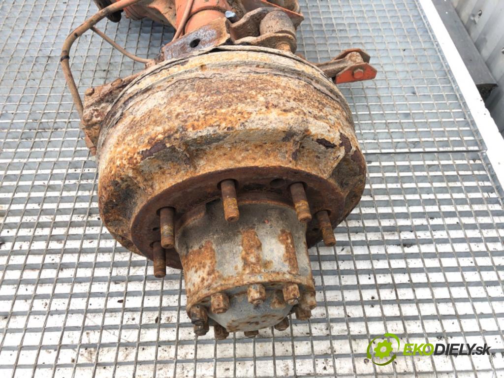 STAR   1999 110 kW 6842 cm3 110 kW [150 KM] 6842 Most ,diferenciál zad