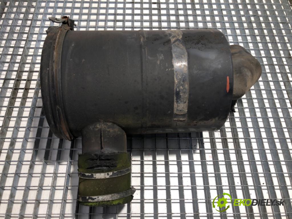 STAR   1999 110 kW 6842 cm3 110 kW [150 KM] 6842 Obal filtra vzduchu  (Obal vzduchového filtra)