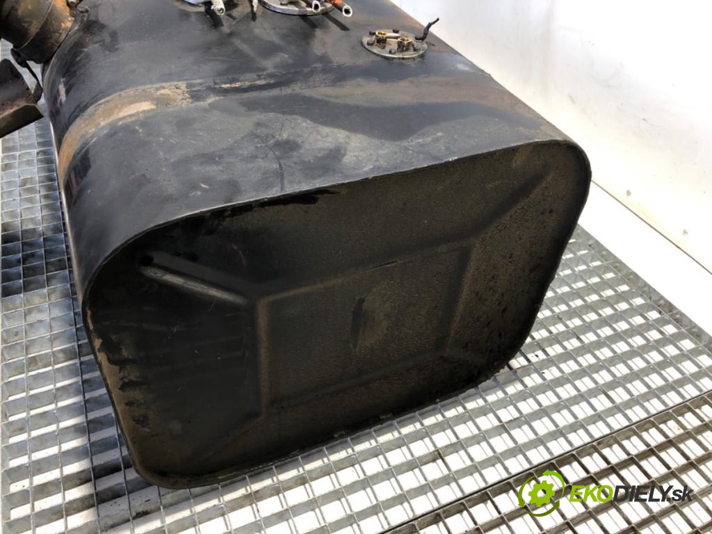 STAR   1999 110 kW 6842 cm3 110 kW [150 KM] 6842 Nádržka paliva  (Palivová nádrž)