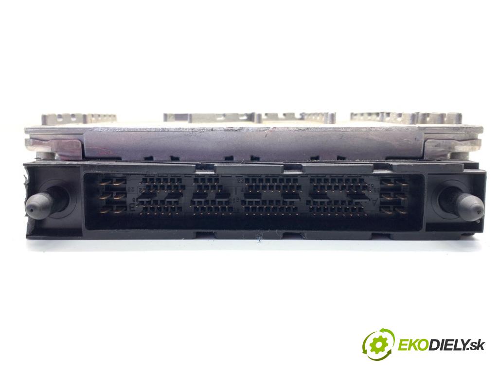 VOLVO S60 I sedan 2002 120 kW 2.4 D 2400 riadiaca jednotka Motor 08677708 (Riadiaca jednotka)