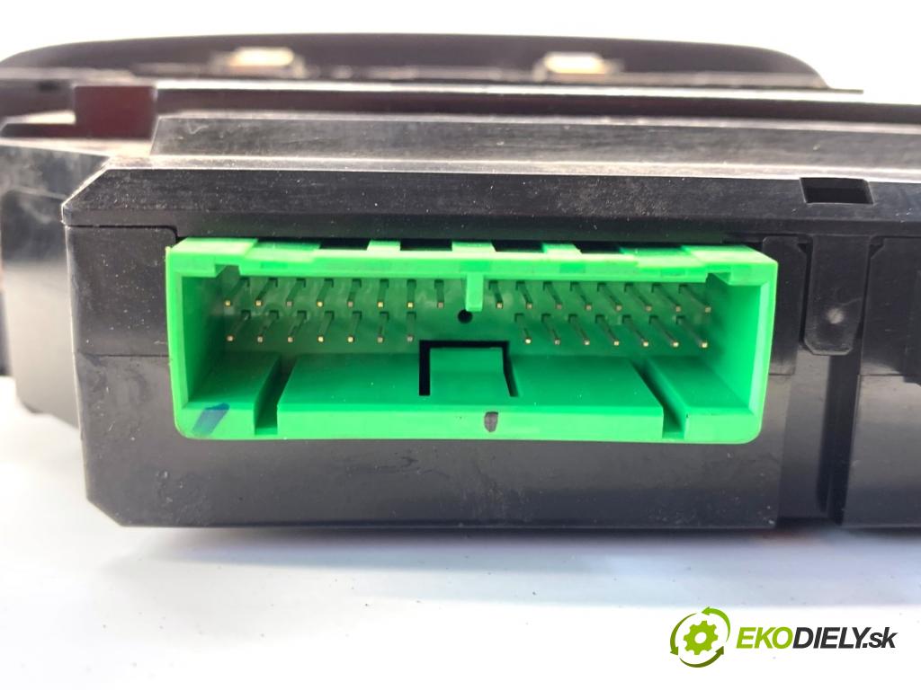 VOLVO S60 I sedan 2002 120 kW 2.4 D 2400 Prepínač okien 09193383 (Prepínacie páčky pod volantom)