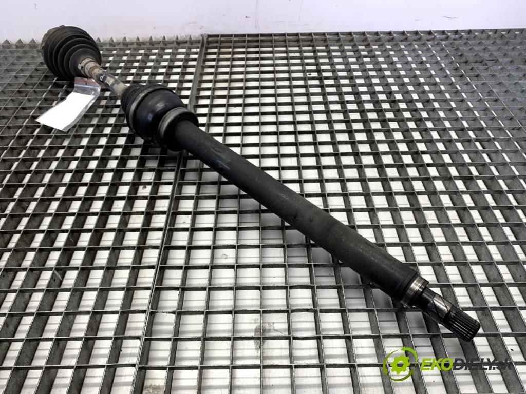 VOLVO S60 I sedan 2002 120 kW 2.4 D 2400 Poloos pravy predný