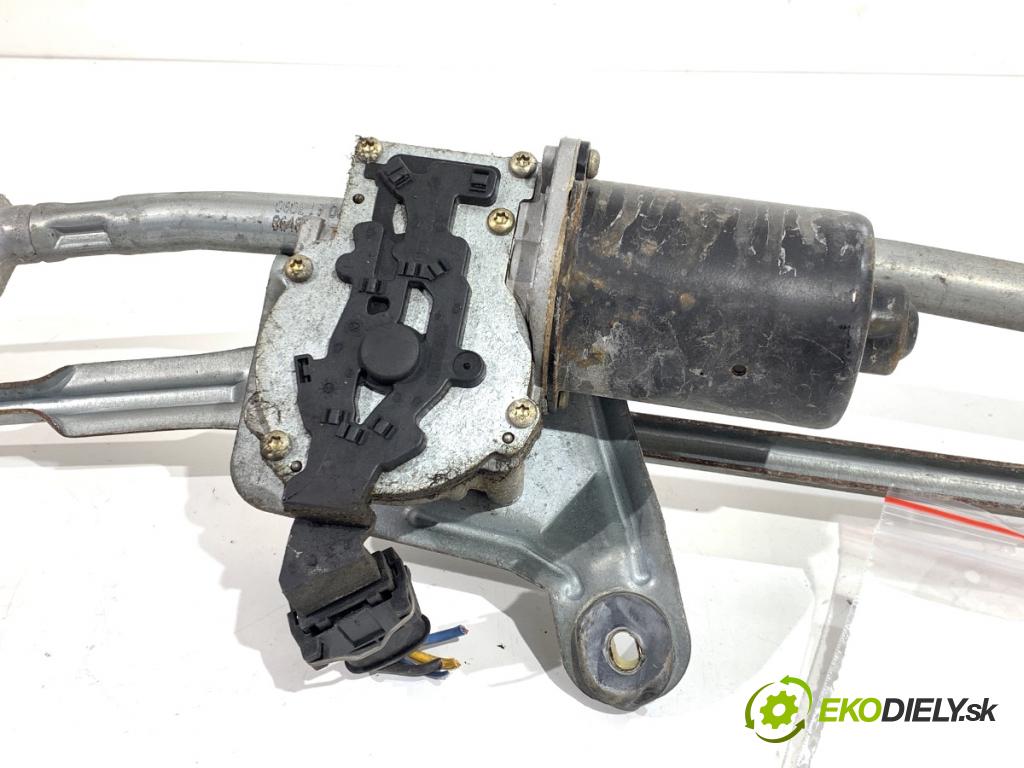 VOLVO S60 I sedan 2002 120 kW 2.4 D 2400 Mechanizmus stieračov predný 09151848 (Motorček stieračov predný)