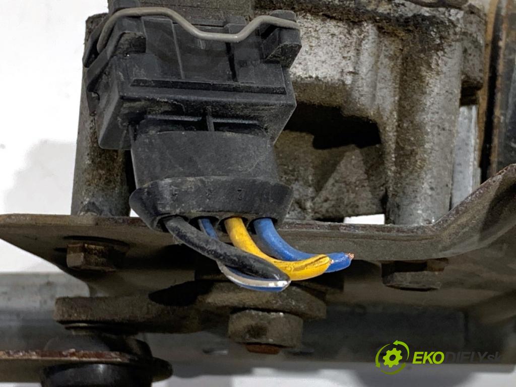 VOLVO S60 I sedan 2002 120 kW 2.4 D 2400 Mechanizmus stieračov predný 09151848 (Motorček stieračov predný)