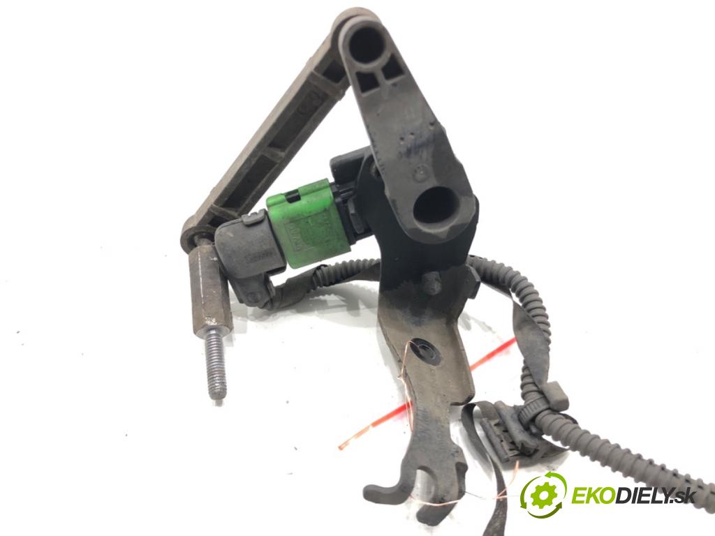 AUDI A6 C8 Kombi 2022 441 kW RS6 Mild Hybrid quattro 3996 Snímač XENON pravy predný 4K0907504A