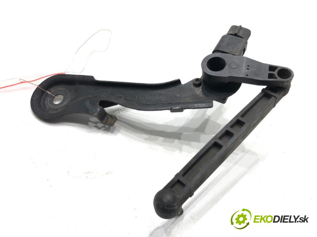 AUDI A6 C8 Kombi 2022 441 kW RS6 Mild Hybrid quattro 3996 Snímač XENON pravy zad 4K0907504